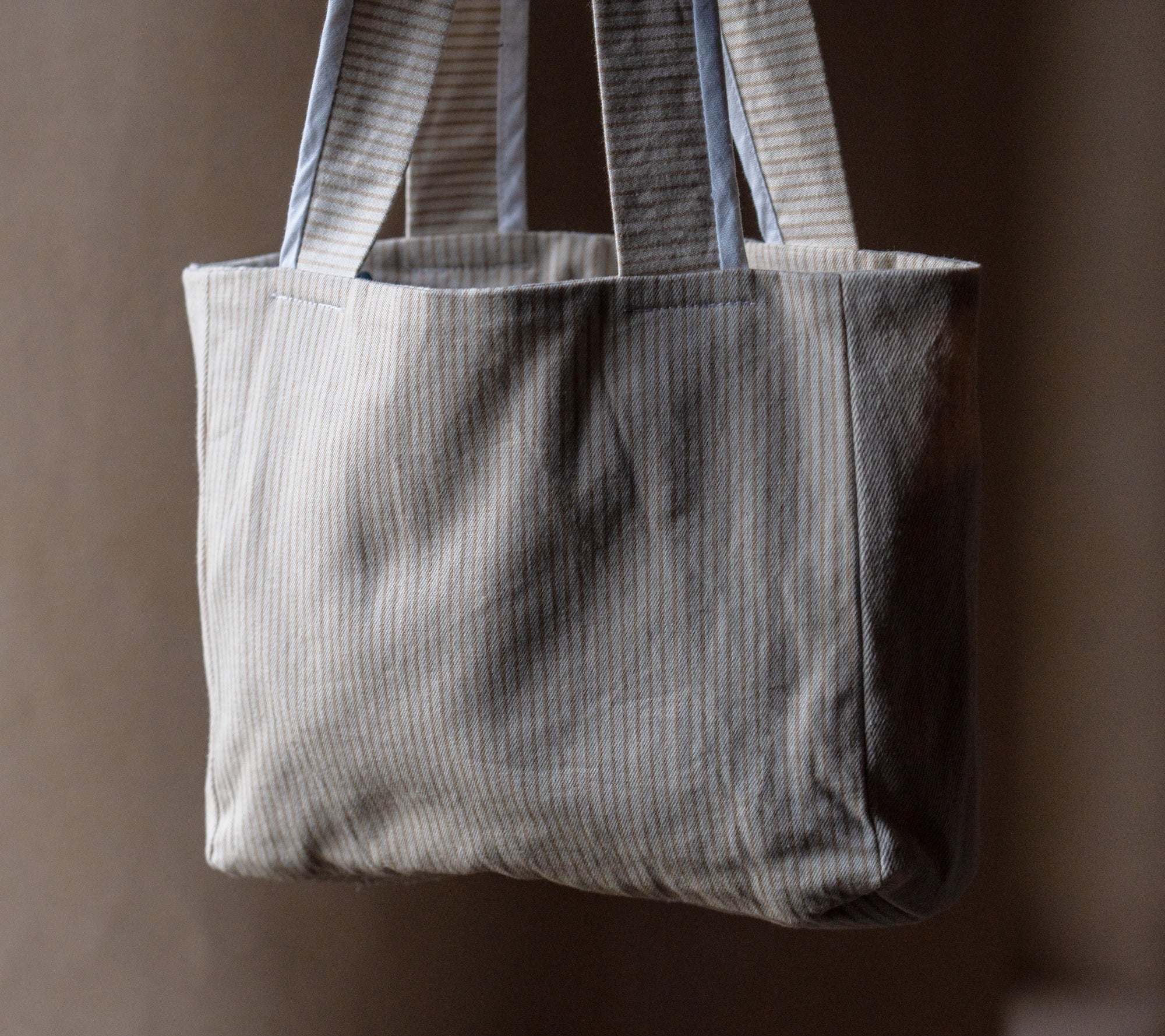 Sand Stripe Messenger Bag